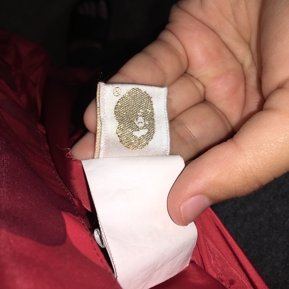 A BATHING APE RED CAMO WINDBREAKER - Picture 3 of 8